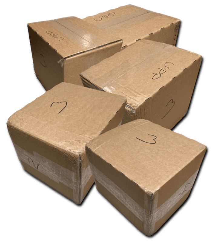 Lådor som testas så dom håller måttet för att användas för farligt gods.